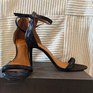 H by Halston Black Textured Heels